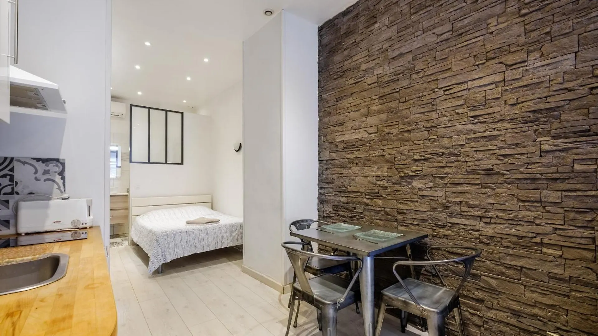 Bel Appartement Cosy - Sur Le Port contacts